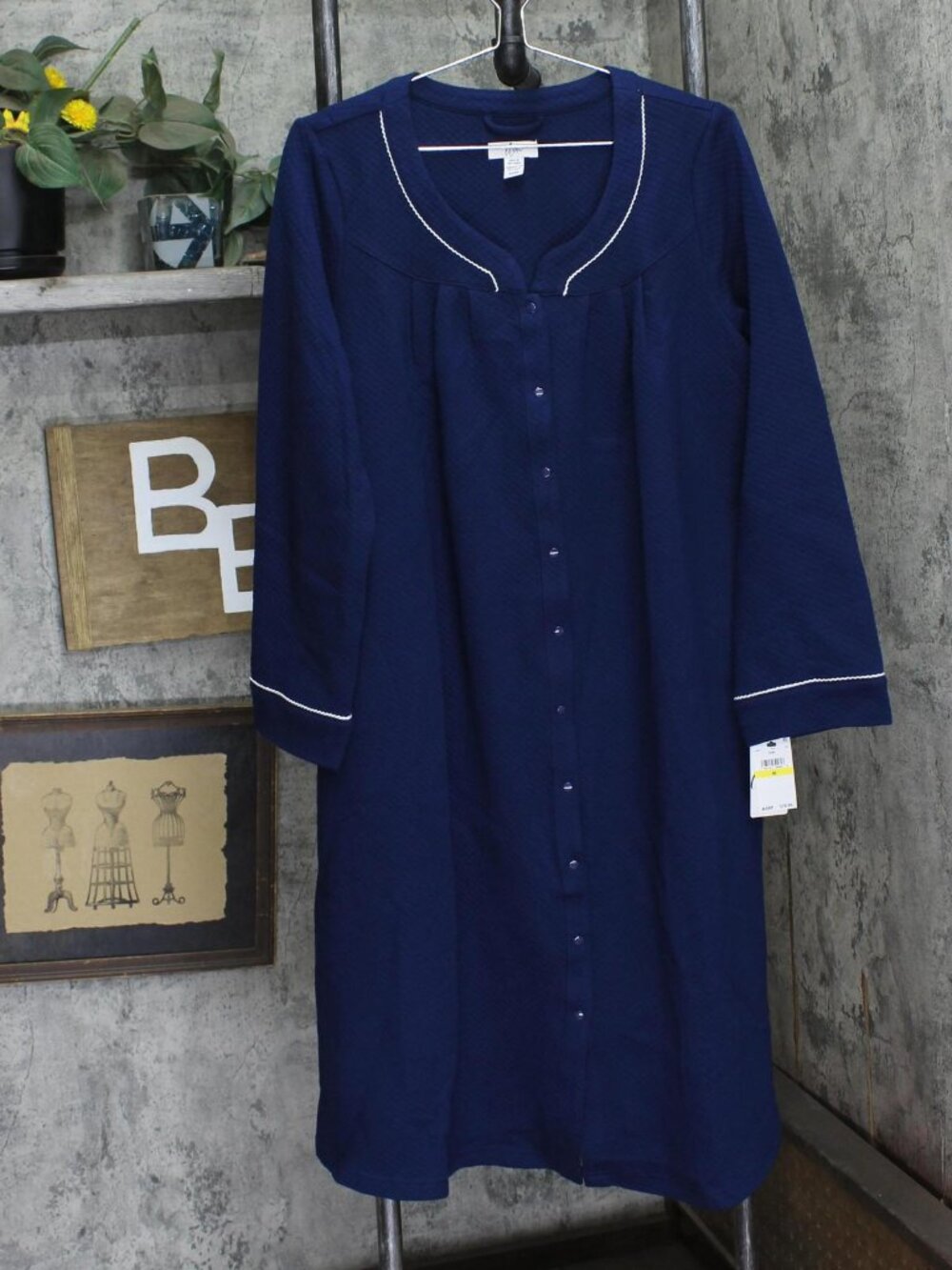 NWT Aria Womens Long Sleeve Snap Front Nightgown A00011 Navy Blue M
